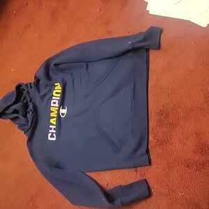 Black Pullover Sweatshirt